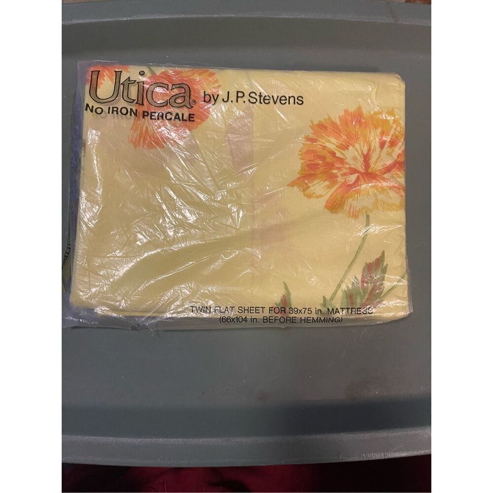 Vintage Made in USA Floral Yellow Print Twin Flat Sheet No Iron Percale Utica J.